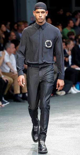 abiti givenchy uomo|Abiti GIVENCHY Uomo .